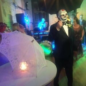 Meet your Posher, L.j.